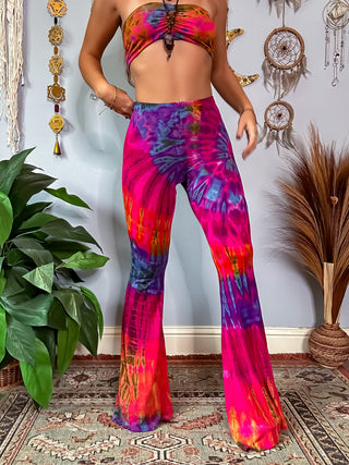 (PRE ORDER) AURORA FLARE PANTS - SWEET TART