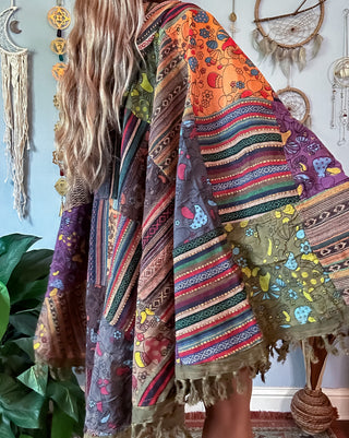 MUSHROOM PATCH PONCHO - RUST