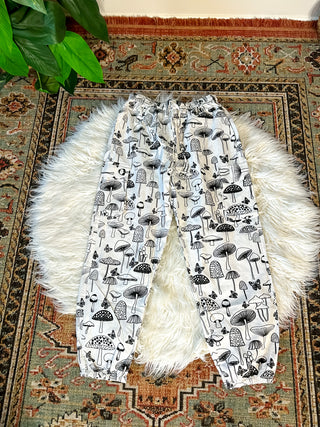 BUTTERFLY TRIPS HAREM TROUSERS - B&W